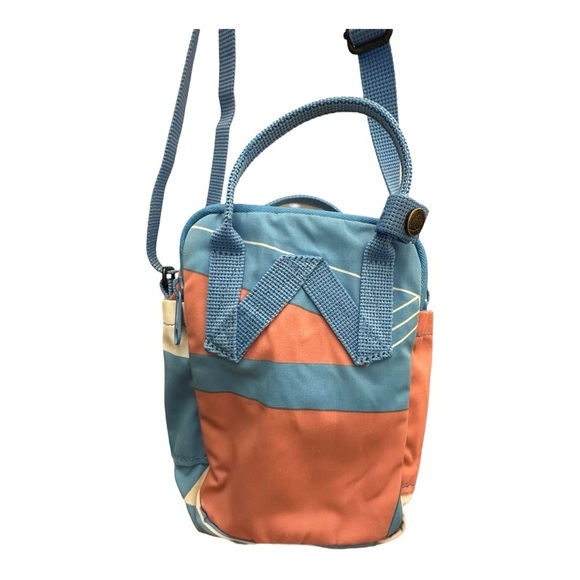 Fjallraven Kanken Art Sling - Picture 5 of 8